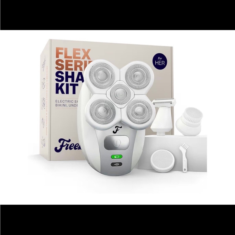Freebird womans razor with charging dock